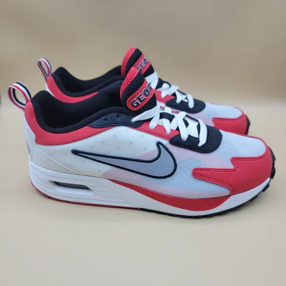 Georgia Bulldogs Nike Air Max Solo Men's Shoe Size 9.5 Red White Black UGA New